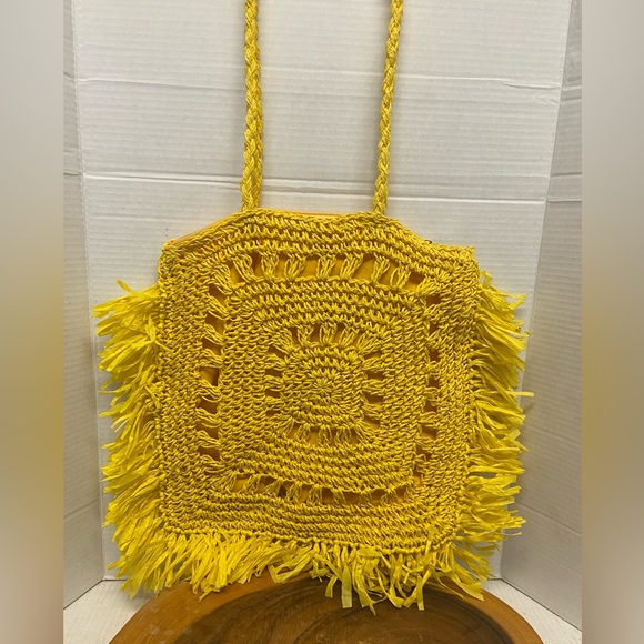 MW Most Wanted Yellow Woven Macrame Raffia Tote bag - Picture 1 of 8